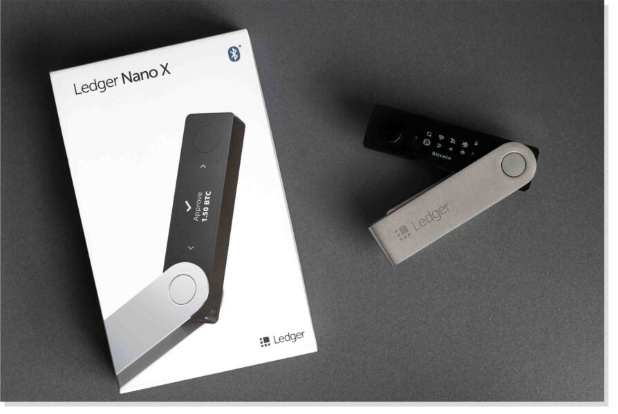 PC/タブレットLedger レジャー LEDGER NANO X 美品・ - その他